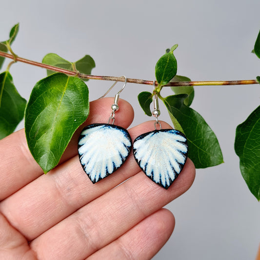 Handmade black ceramic leaf shaped dangle earrings white/light blue